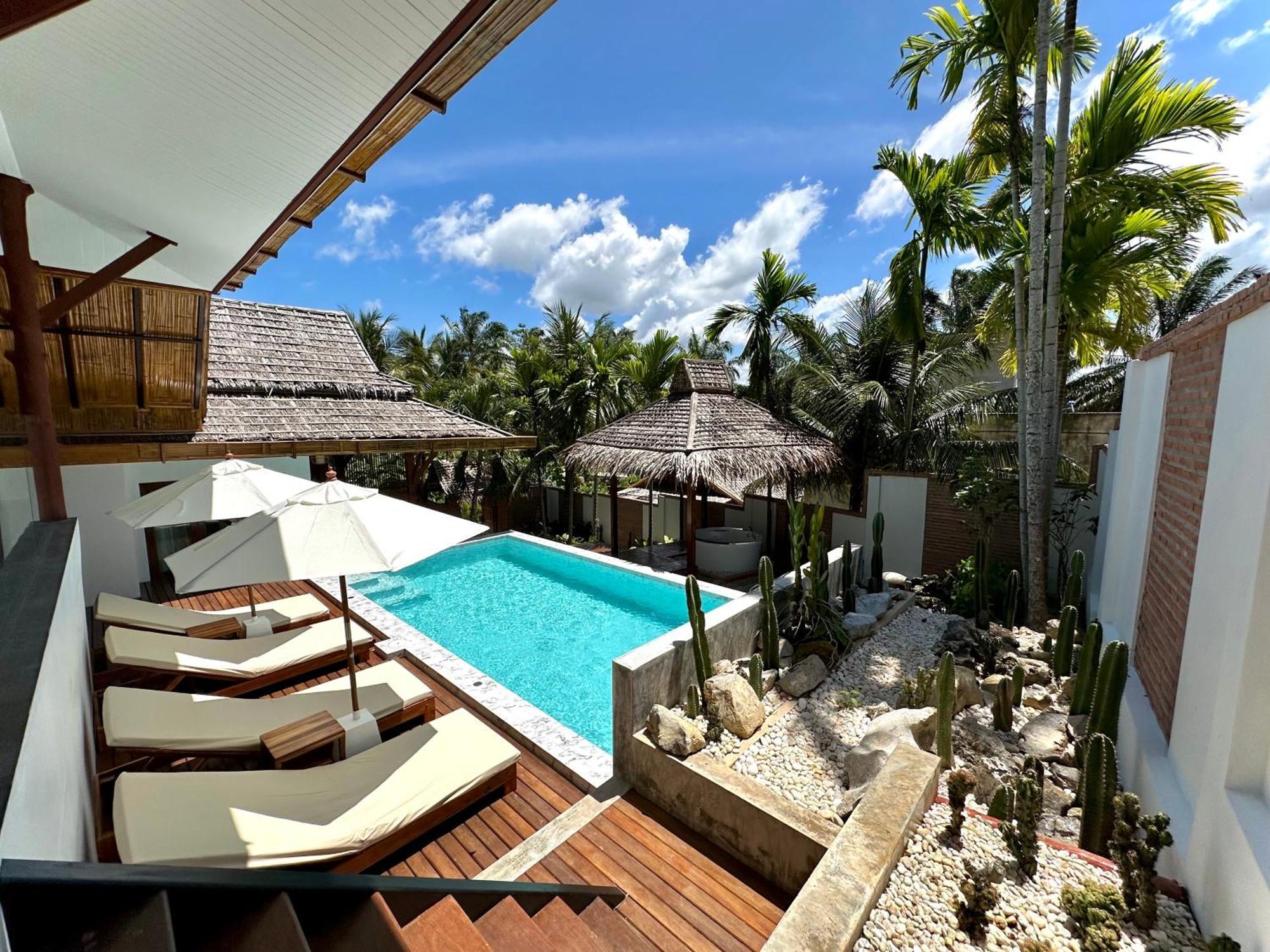 Baan Phuvara Retreat - Romantic Jacuzzi Mountain View Villas Ao Nang Номер фото