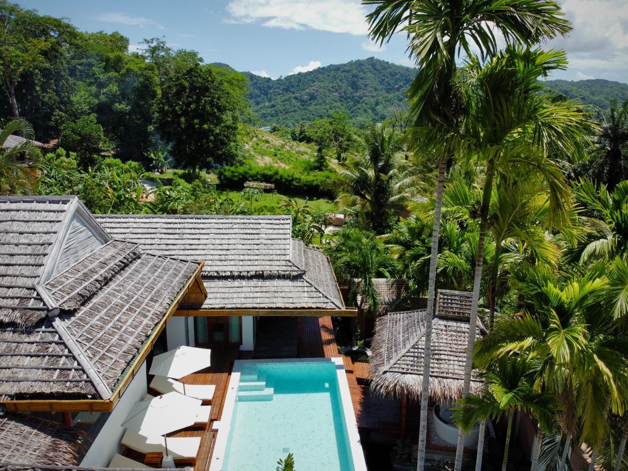 Baan Phuvara Retreat - Romantic Jacuzzi Mountain View Villas Ao Nang Номер фото